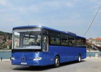  Mercedes Benz Intouro